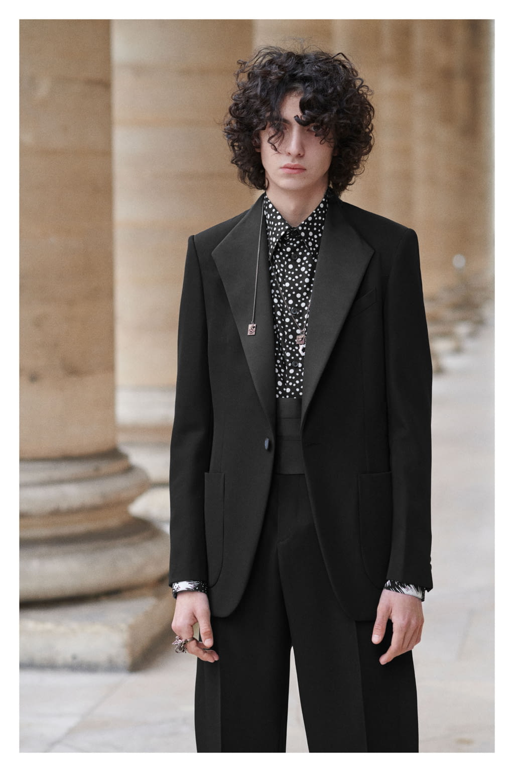 Fashion Week Paris Fall/Winter 2019 look 37 from the Givenchy collection 男装
