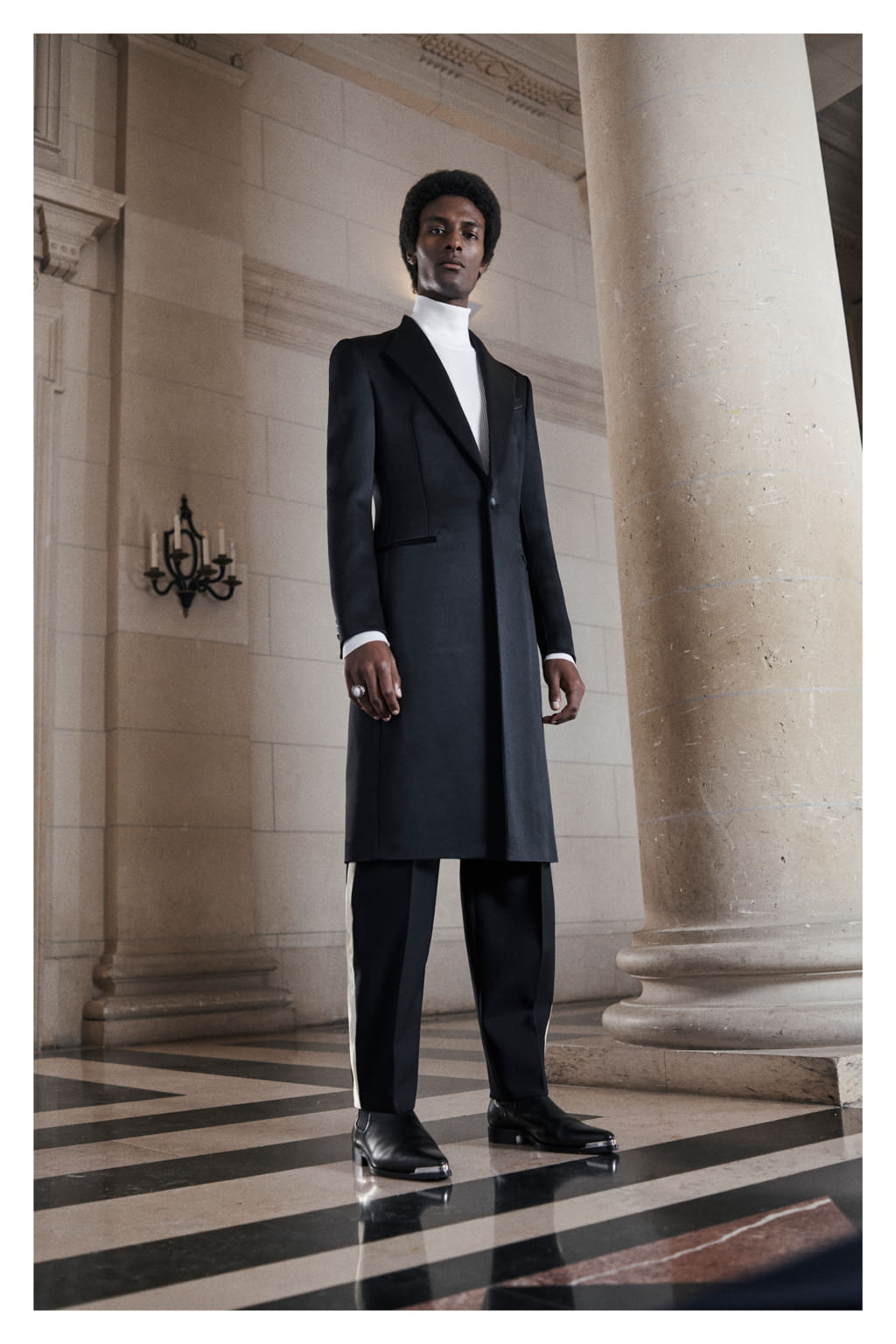 Fashion Week Paris Fall/Winter 2019 look 43 de la collection Givenchy menswear