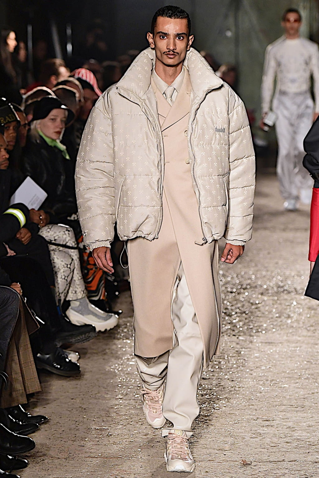 Fashion Week Paris Fall/Winter 2019 look 14 from the GmbH collection menswear