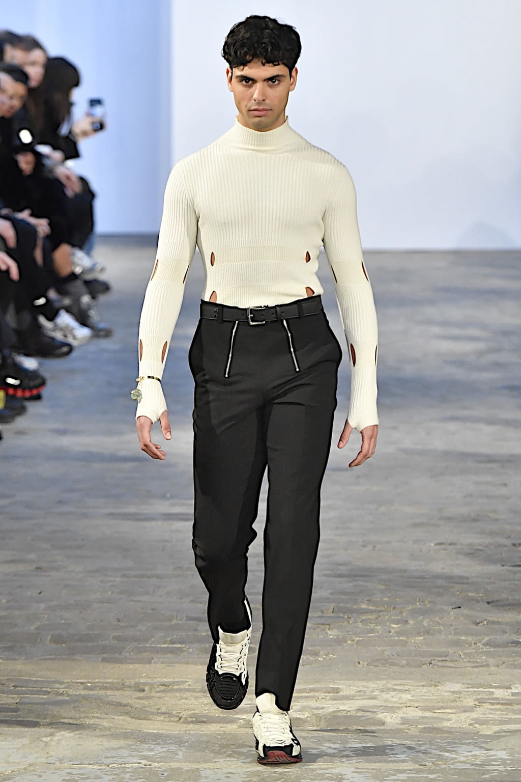 Fashion Week Paris Fall/Winter 2020 look 25 from the GmbH collection menswear