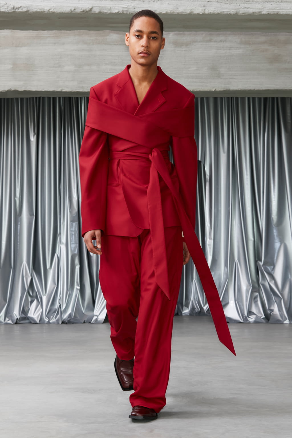 Fashion Week Paris Fall/Winter 2022 look 5 from the GmbH collection 男装
