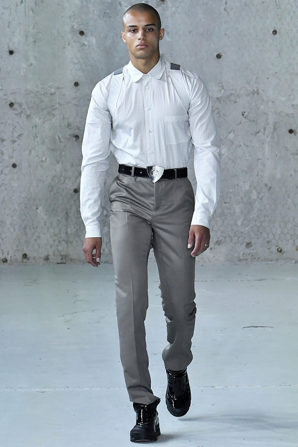 Fashion Week Paris Spring/Summer 2019 look 6 from the GmbH collection menswear