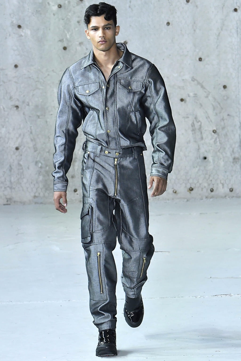 Fashion Week Paris Spring/Summer 2019 look 13 from the GmbH collection menswear