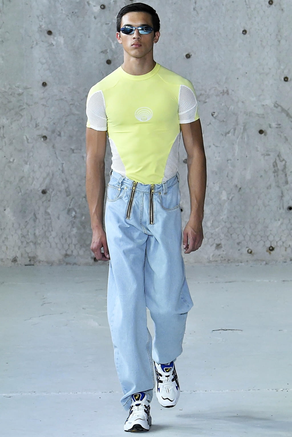 Fashion Week Paris Spring/Summer 2019 look 26 from the GmbH collection 男装
