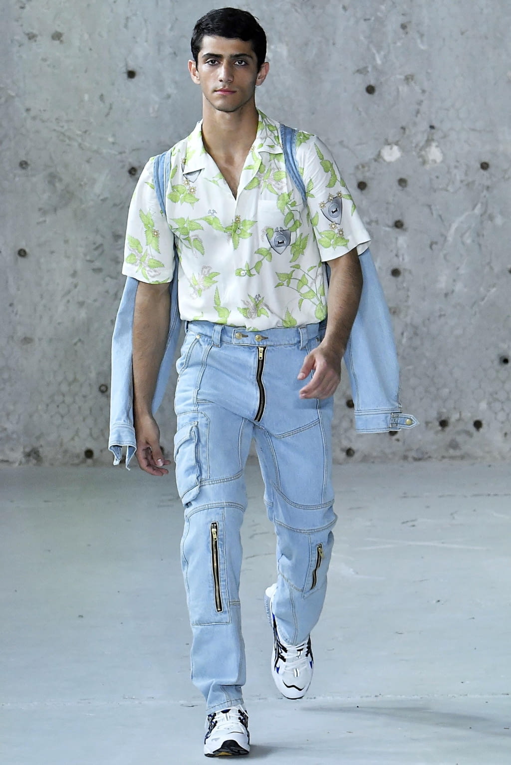 Fashion Week Paris Spring/Summer 2019 look 30 from the GmbH collection menswear