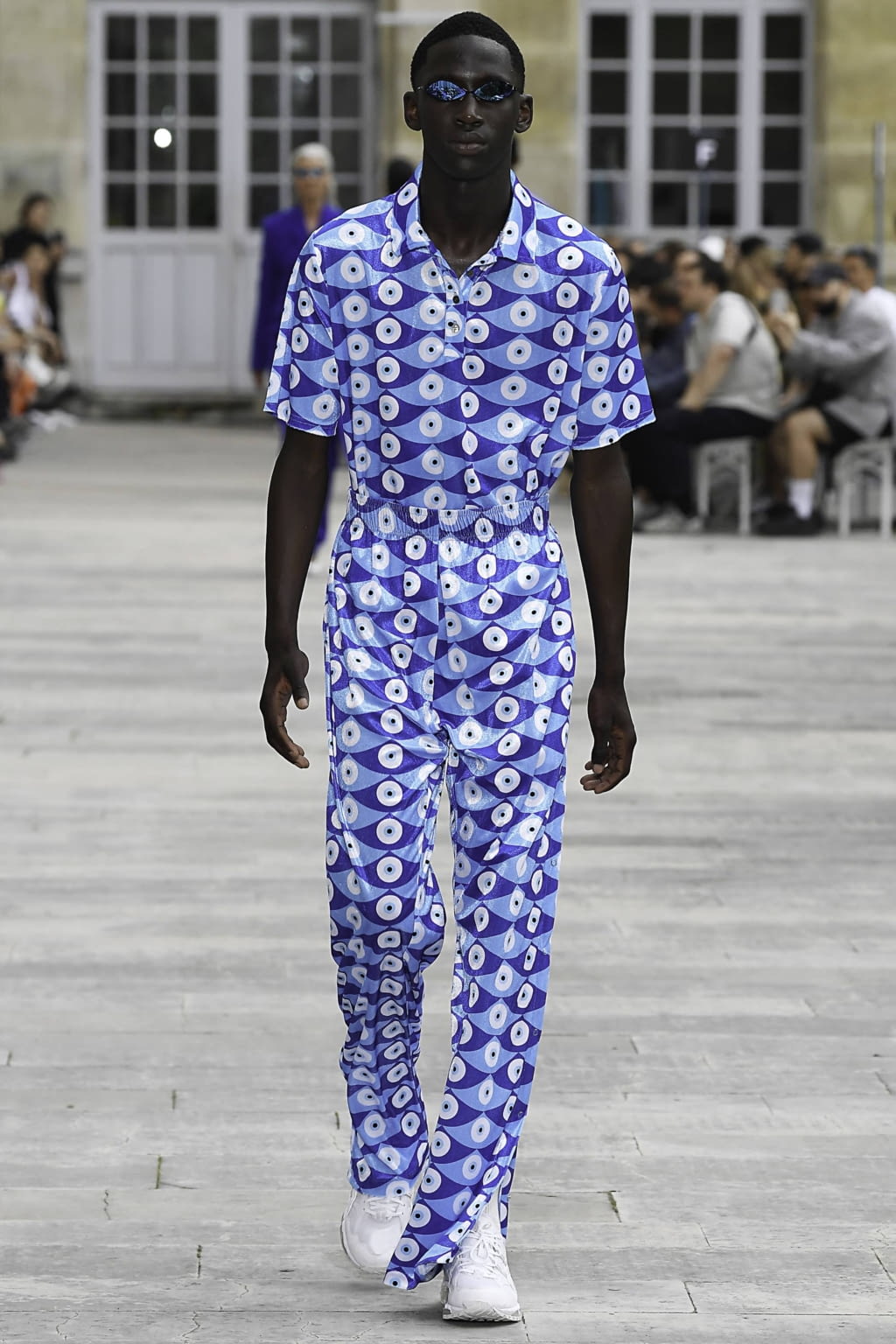 Fashion Week Paris Spring/Summer 2020 look 16 from the GmbH collection 男装