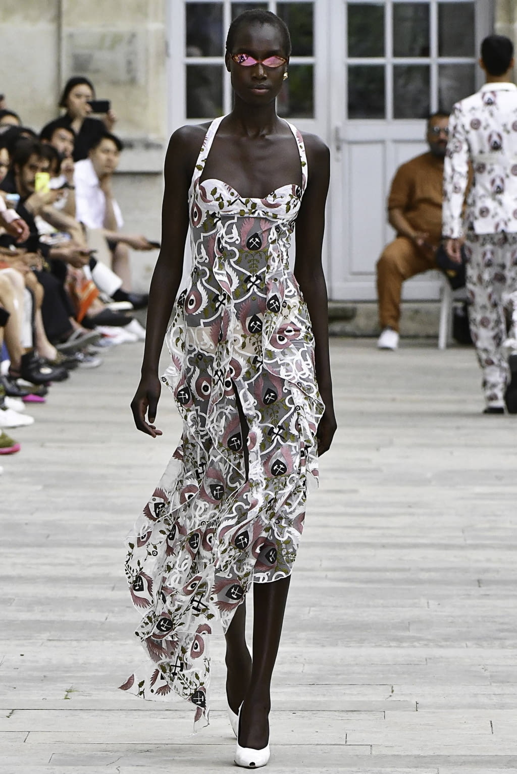 Fashion Week Paris Spring/Summer 2020 look 29 from the GmbH collection 女装