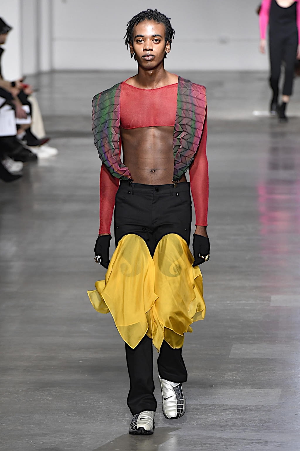 Fashion Week London Fall/Winter 2020 look 11 from the Fashion East collection womenswear