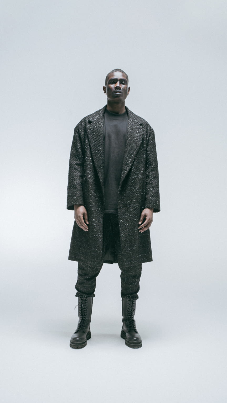 Fashion Week Paris Fall/Winter 2022 look 6 from the Gravalot collection menswear