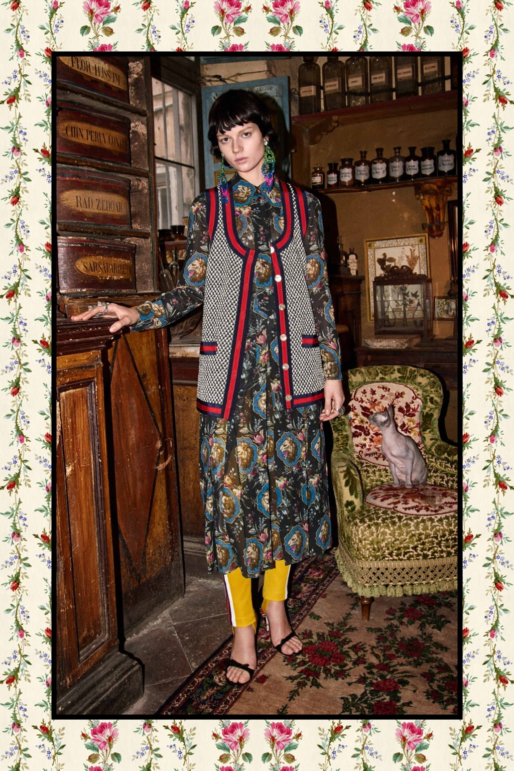 Fashion Week Milan Pre-Fall 2017 look 50 from the Gucci collection womenswear
