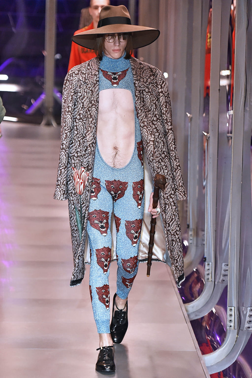 Fashion Week Milan Fall/Winter 2017 look 93 de la collection Gucci womenswear