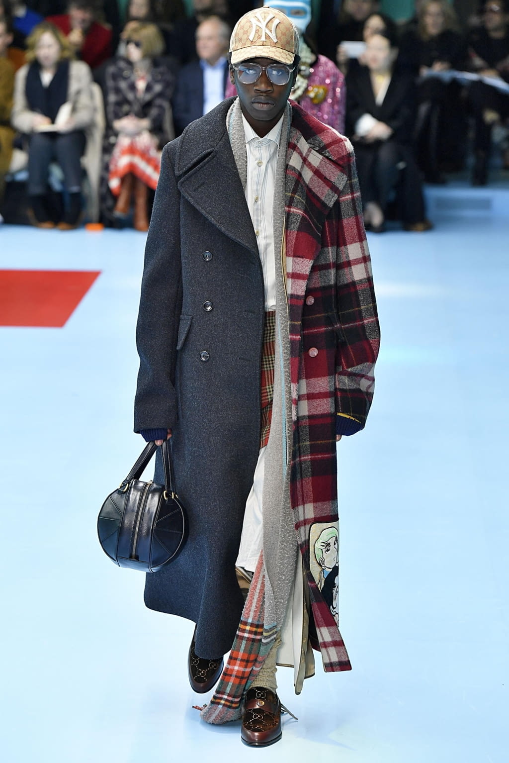 Fashion Week Milan Fall/Winter 2018 look 49 from the Gucci collection menswear