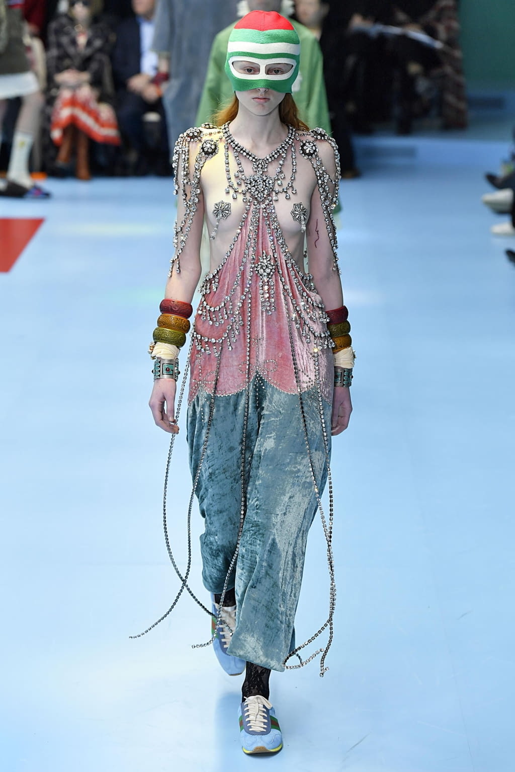 Fashion Week Milan Fall/Winter 2018 look 26 from the Gucci collection womenswear