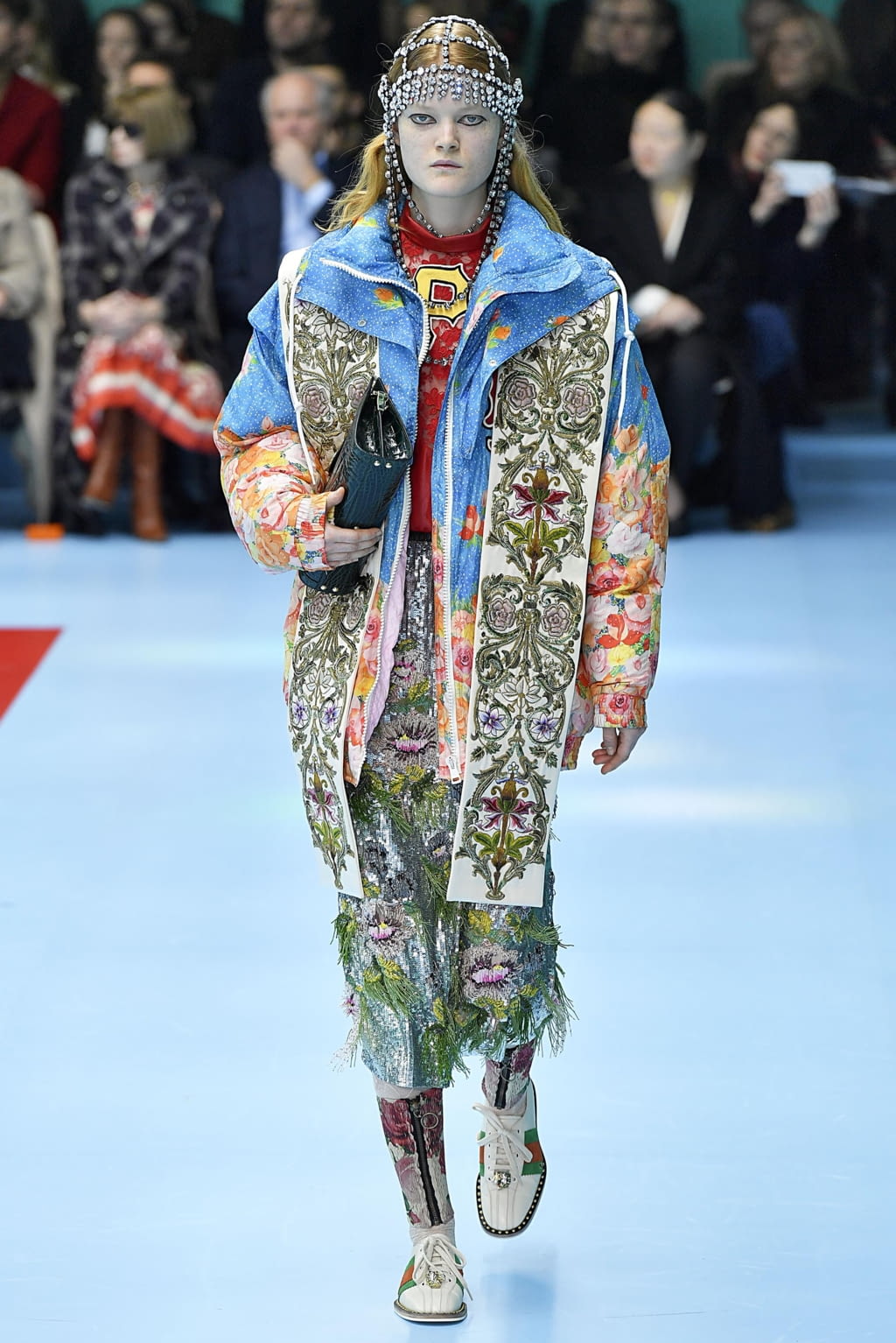 Fashion Week Milan Fall/Winter 2018 look 7 from the Gucci collection womenswear