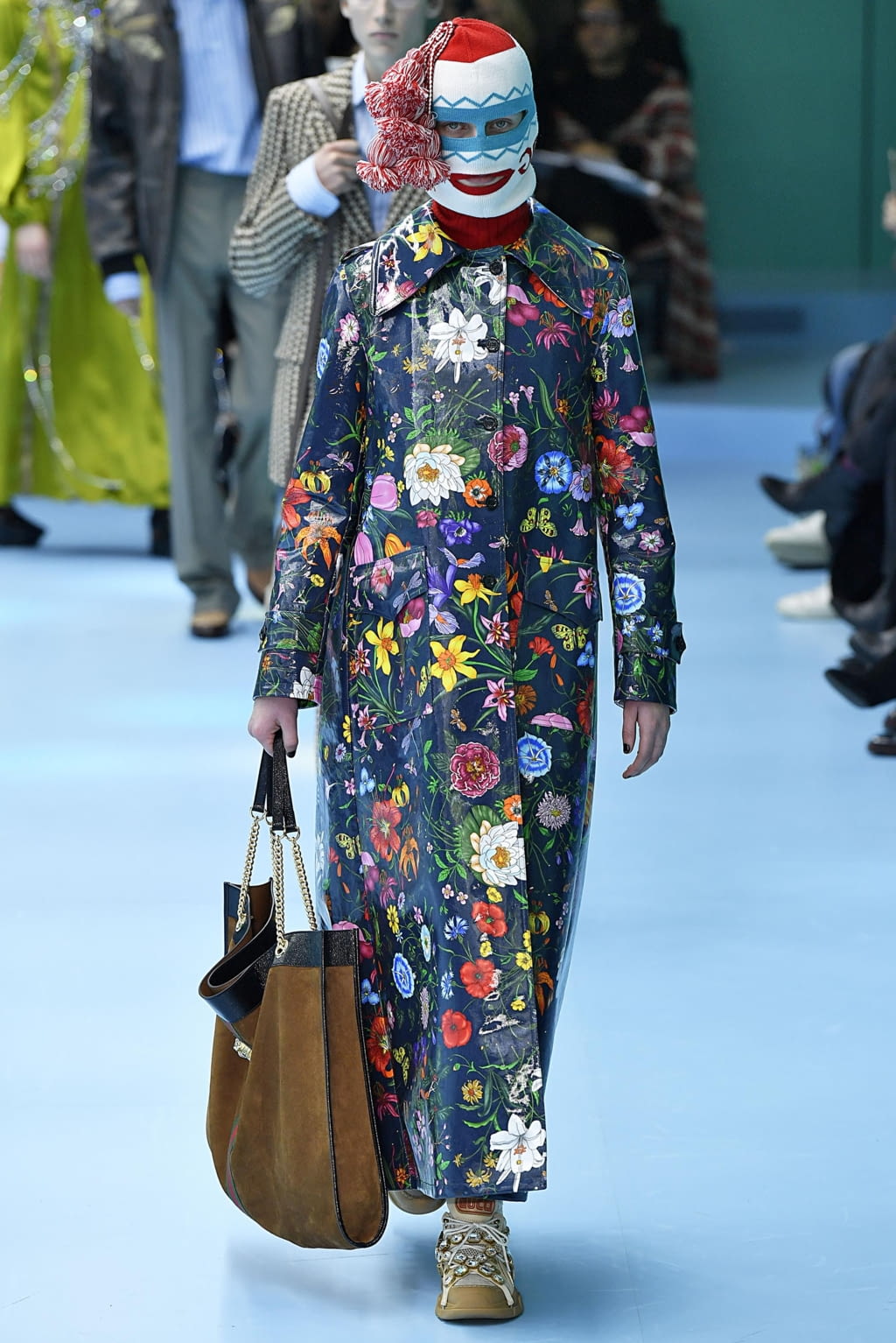 Fashion Week Milan Fall/Winter 2018 look 35 from the Gucci collection womenswear