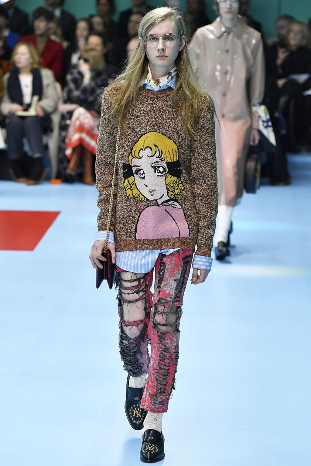Fashion Week Milan Fall/Winter 2018 look 38 from the Gucci collection womenswear
