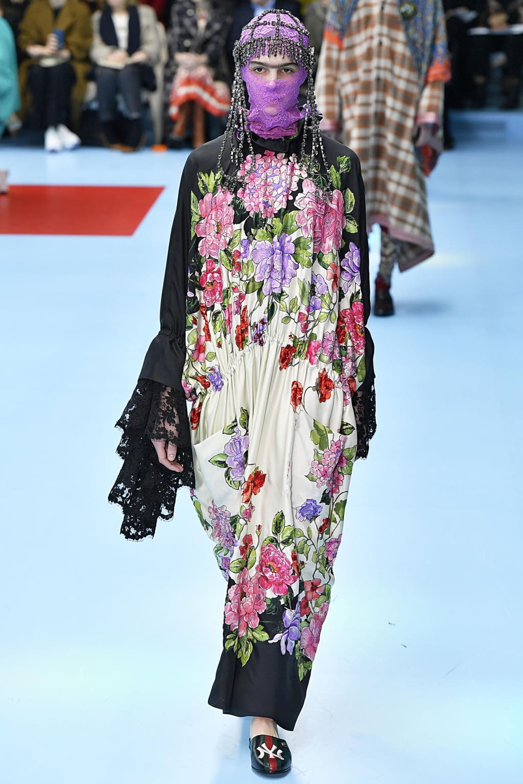 Fashion Week Milan Fall/Winter 2018 look 86 from the Gucci collection womenswear