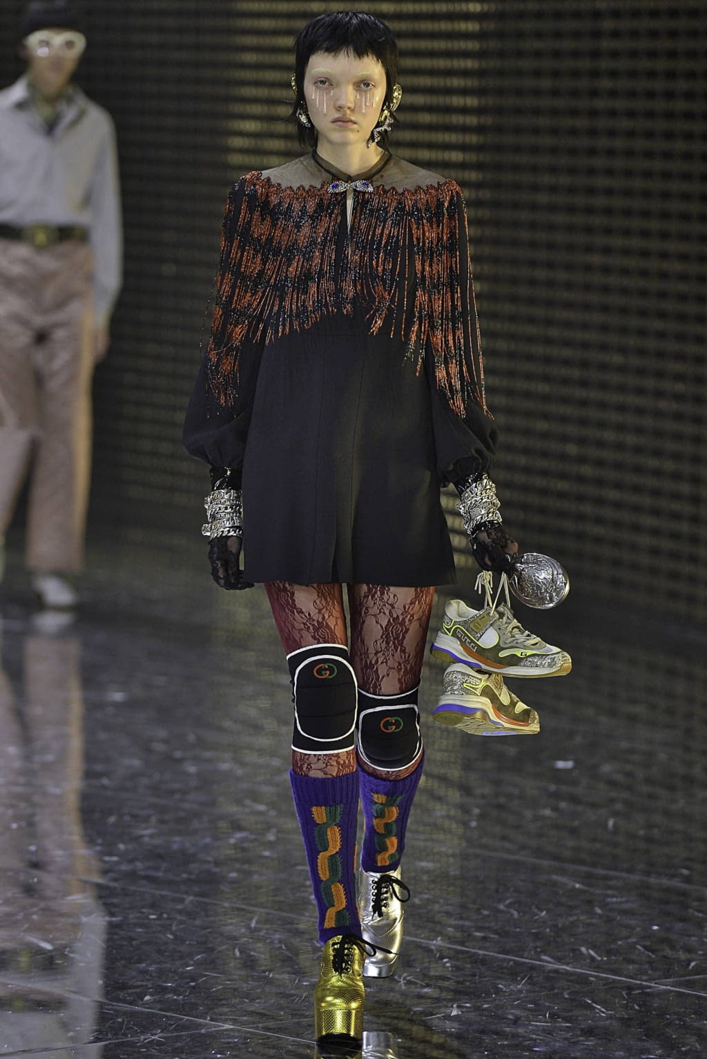 Fashion Week Milan Fall/Winter 2019 look 14 from the Gucci collection womenswear