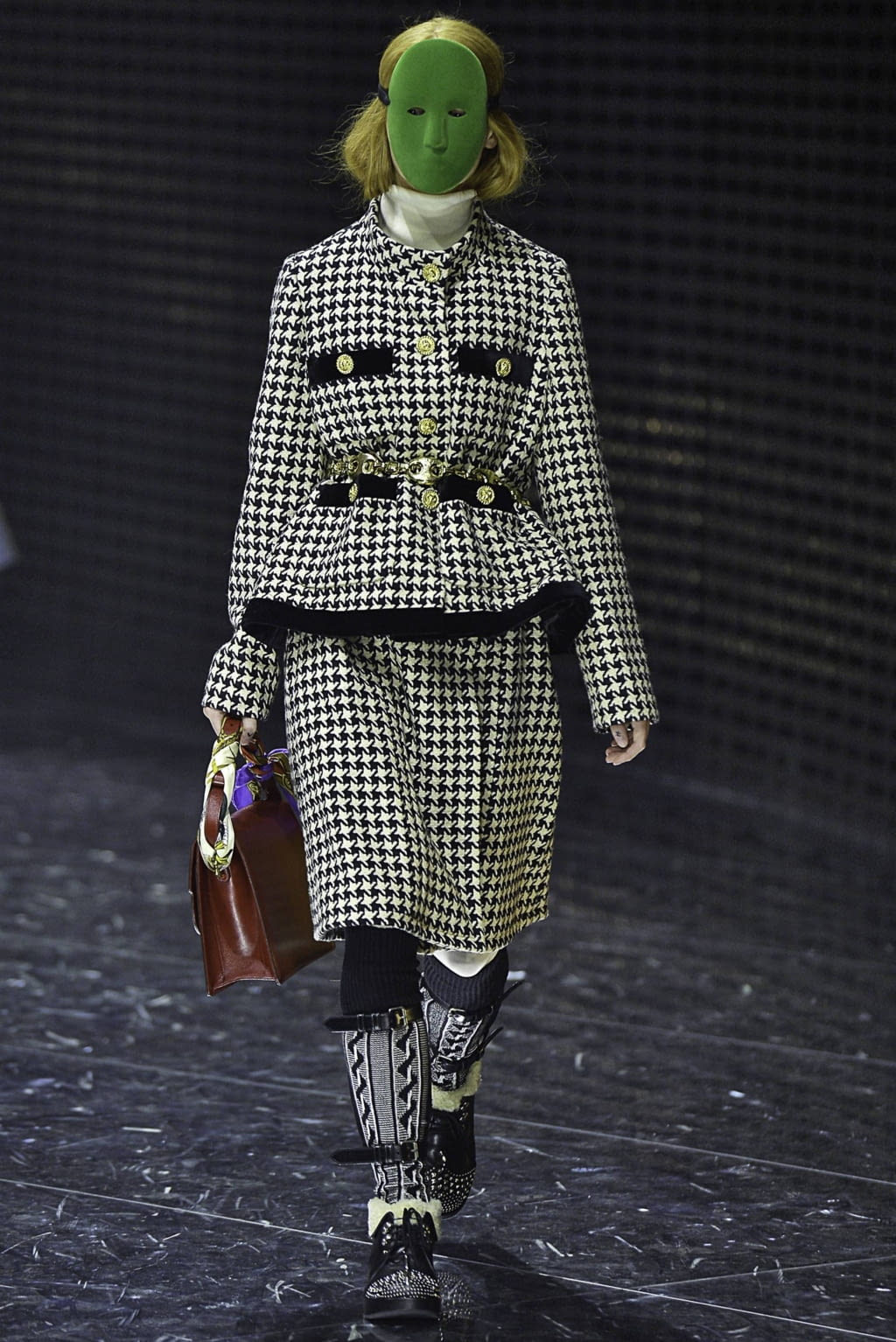 Fashion Week Milan Fall/Winter 2019 look 21 from the Gucci collection 女装