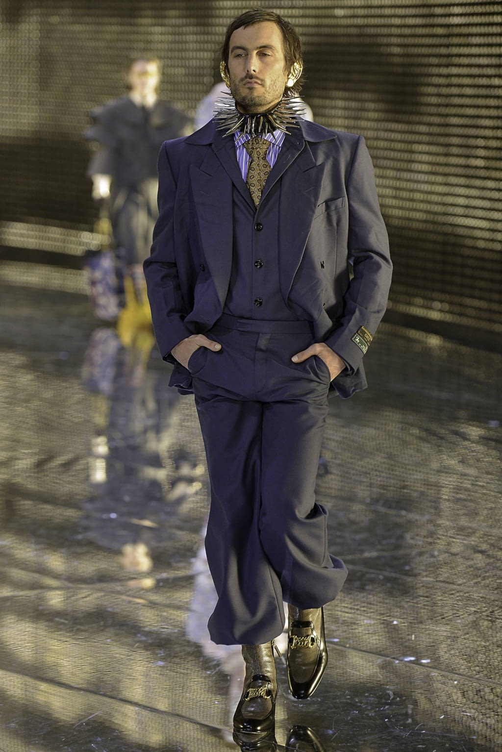 Fashion Week Milan Fall/Winter 2019 look 46 from the Gucci collection 男装