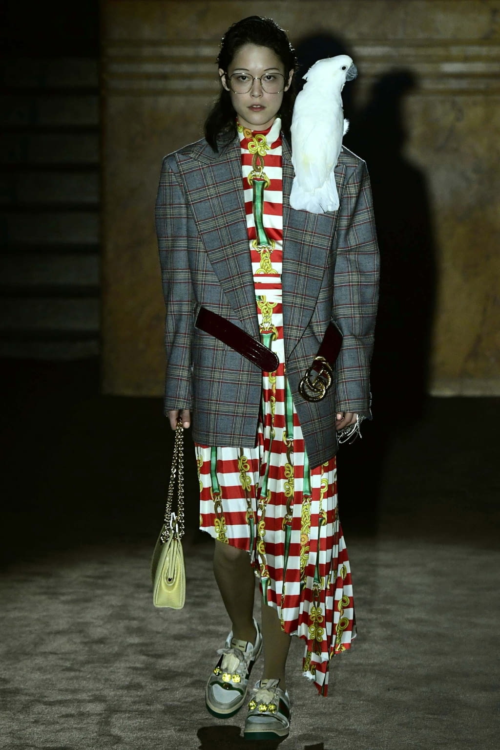 Fashion Week Paris Spring/Summer 2019 look 43 from the Gucci collection 女装