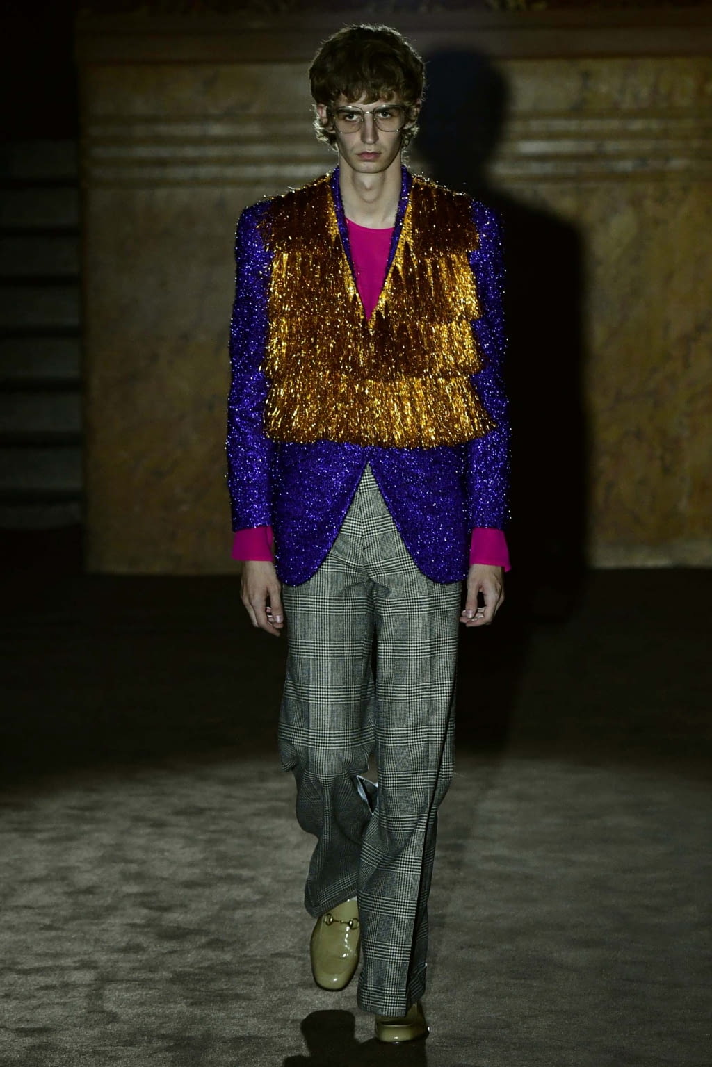 Fashion Week Paris Spring/Summer 2019 look 27 from the Gucci collection menswear