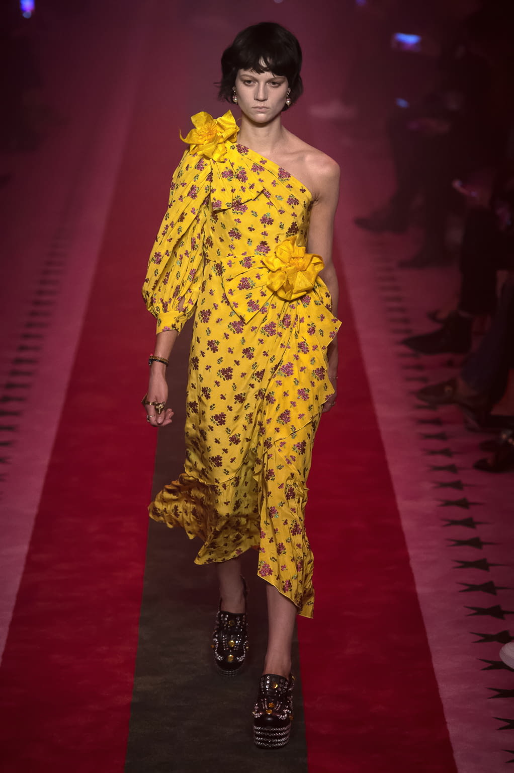 Fashion Week Milan Spring/Summer 2017 look 4 de la collection Gucci womenswear