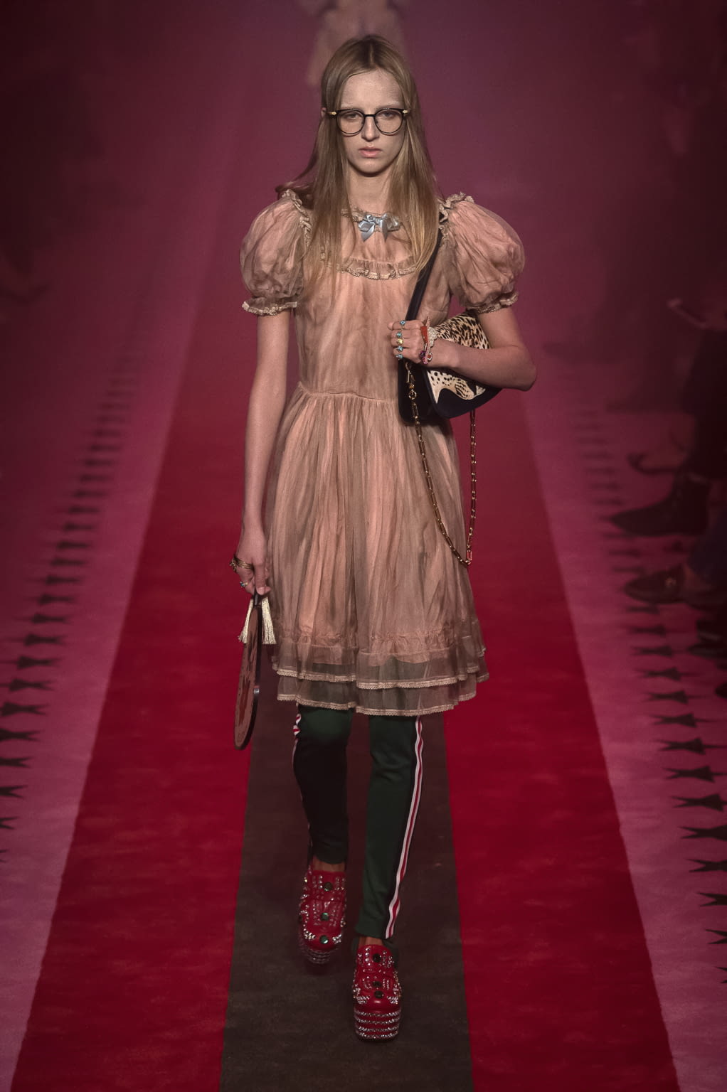 Fashion Week Milan Spring/Summer 2017 look 15 from the Gucci collection womenswear