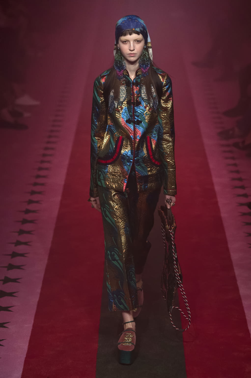 Fashion Week Milan Spring/Summer 2017 look 71 from the Gucci collection womenswear