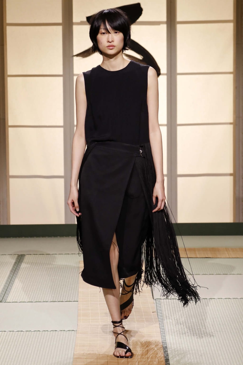 Fashion Week Paris Fall/Winter 2018 look 41 de la collection H&M Studio womenswear