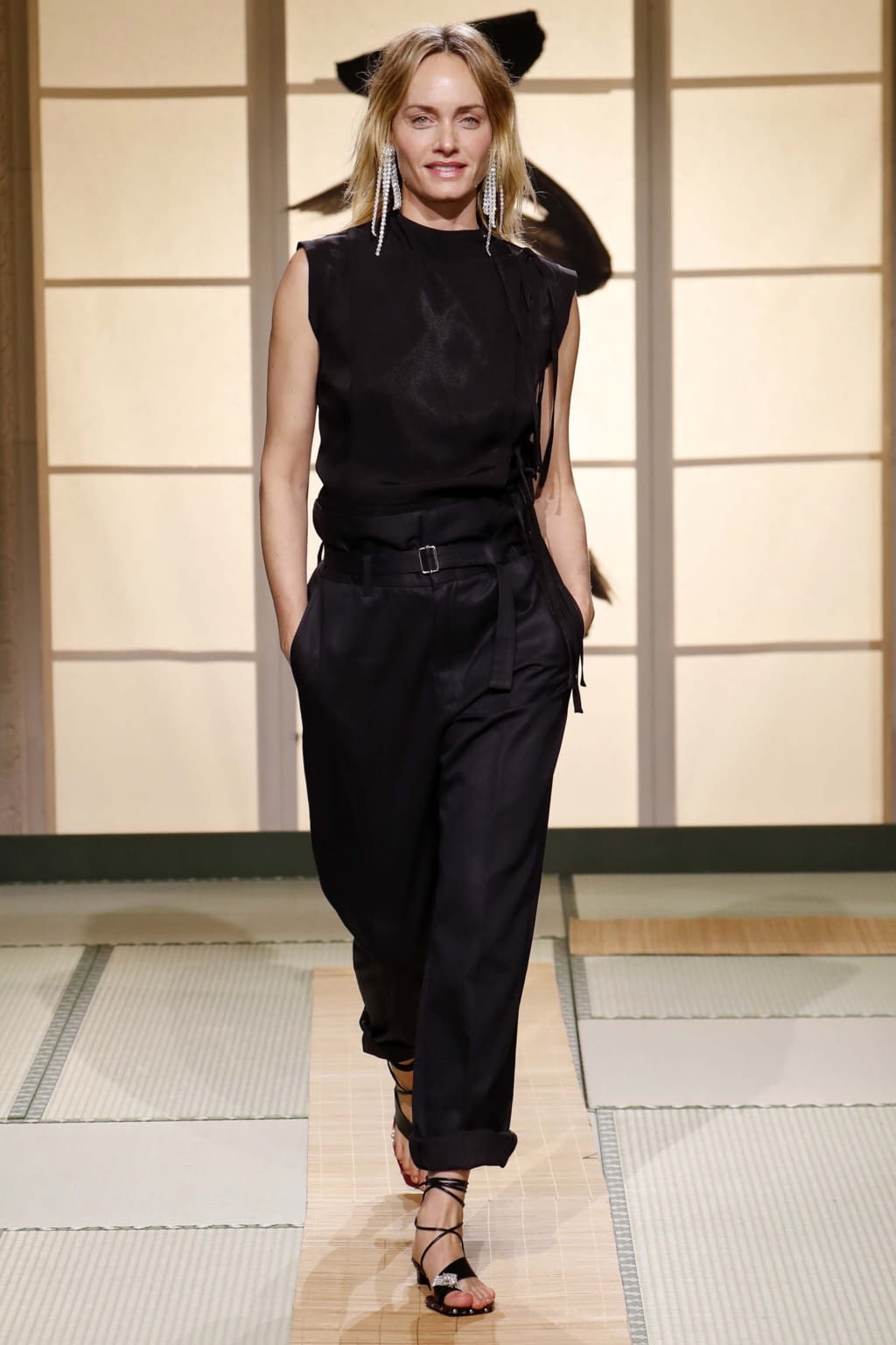 Fashion Week Paris Fall/Winter 2018 look 44 de la collection H&M Studio womenswear