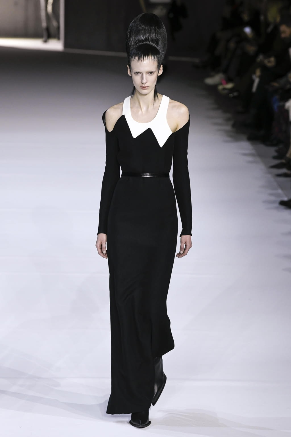 Fashion Week Paris Fall/Winter 2020 look 31 de la collection Haider Ackermann womenswear