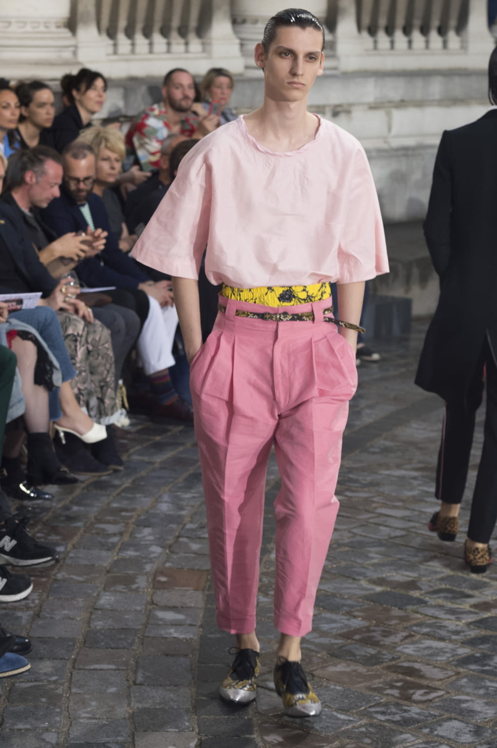 Fashion Week Paris Spring/Summer 2017 look 20 de la collection Haider Ackermann menswear