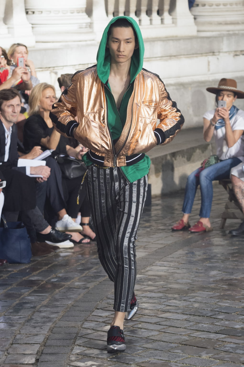 Fashion Week Paris Spring/Summer 2017 look 15 de la collection Haider Ackermann menswear