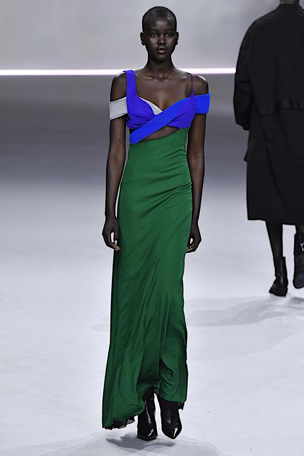 Fashion Week Paris Spring/Summer 2020 look 24 de la collection Haider Ackermann womenswear