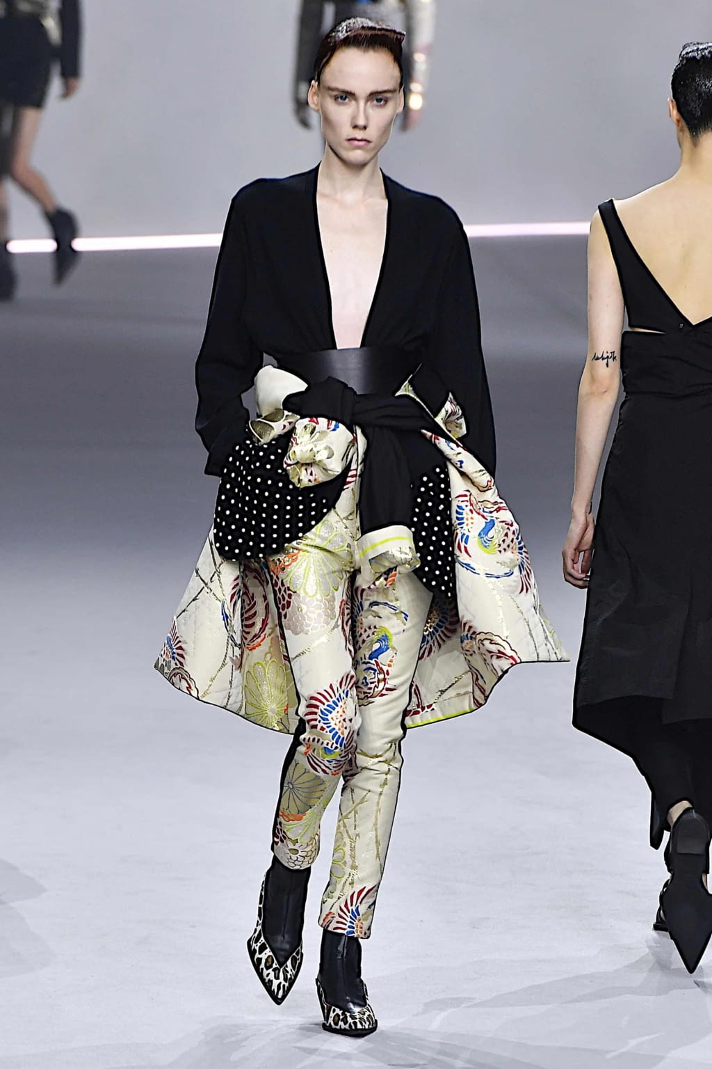 Fashion Week Paris Spring/Summer 2020 look 35 from the Haider Ackermann collection womenswear