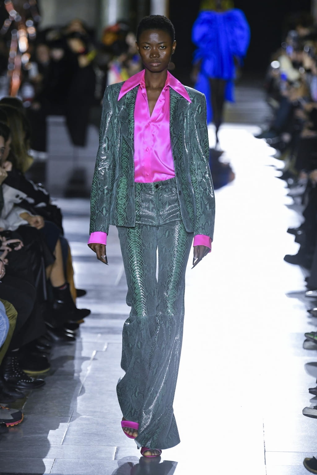 Fashion Week London Fall/Winter 2020 look 13 from the Halpern collection 女装