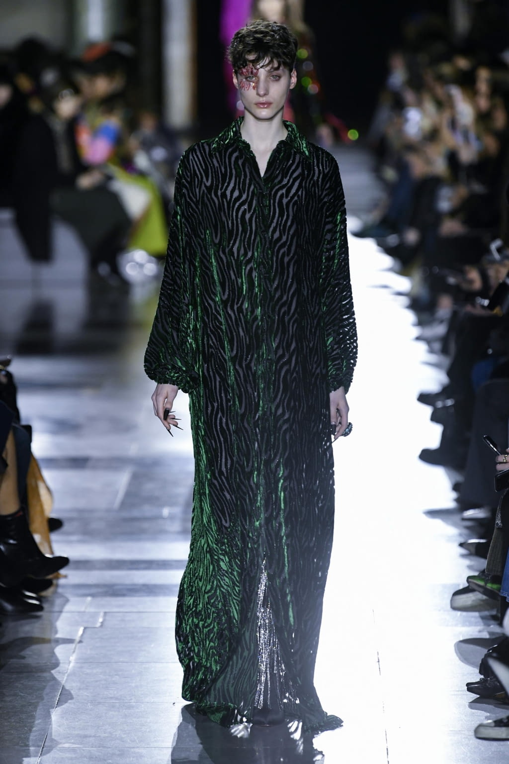 Fashion Week London Fall/Winter 2020 look 21 from the Halpern collection 女装
