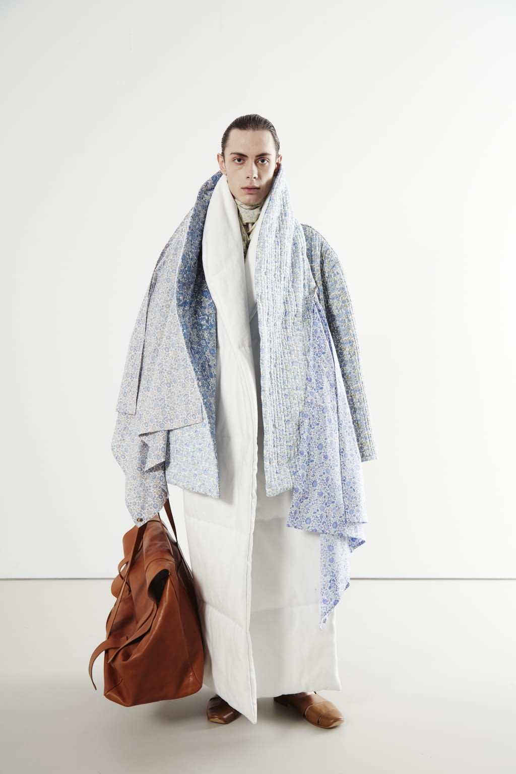 Fashion Week Paris Fall/Winter 2022 look 25 de la collection Hed Mayner menswear