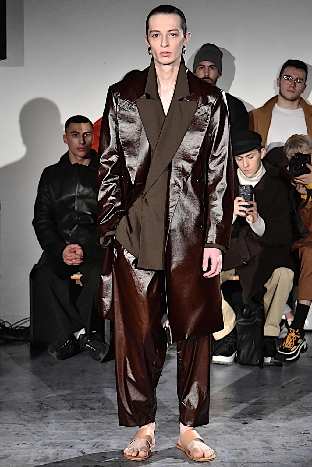 Fashion Week Paris Fall/Winter 2019 look 13 from the Hed Mayner collection menswear