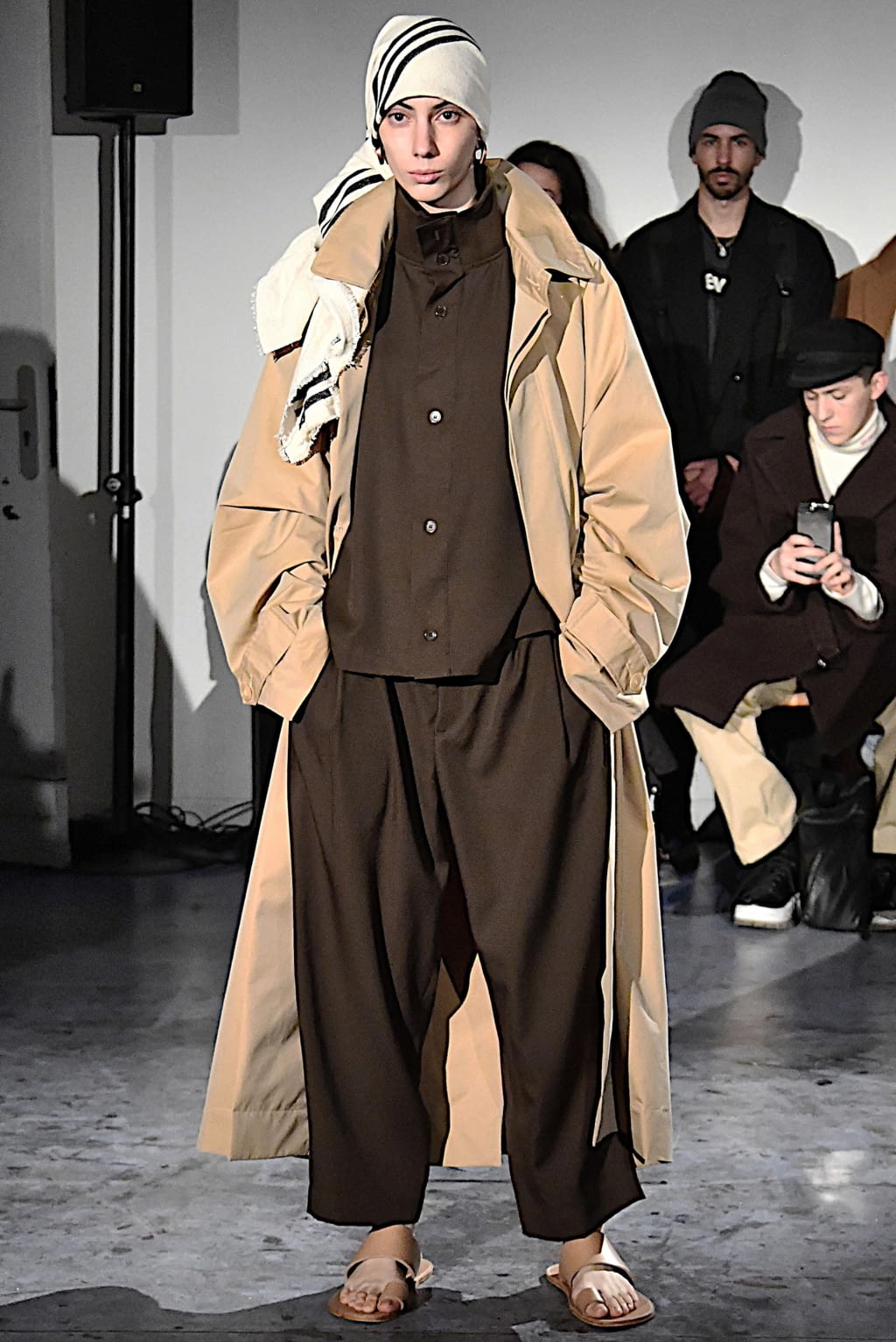 Fashion Week Paris Fall/Winter 2019 look 16 de la collection Hed Mayner menswear