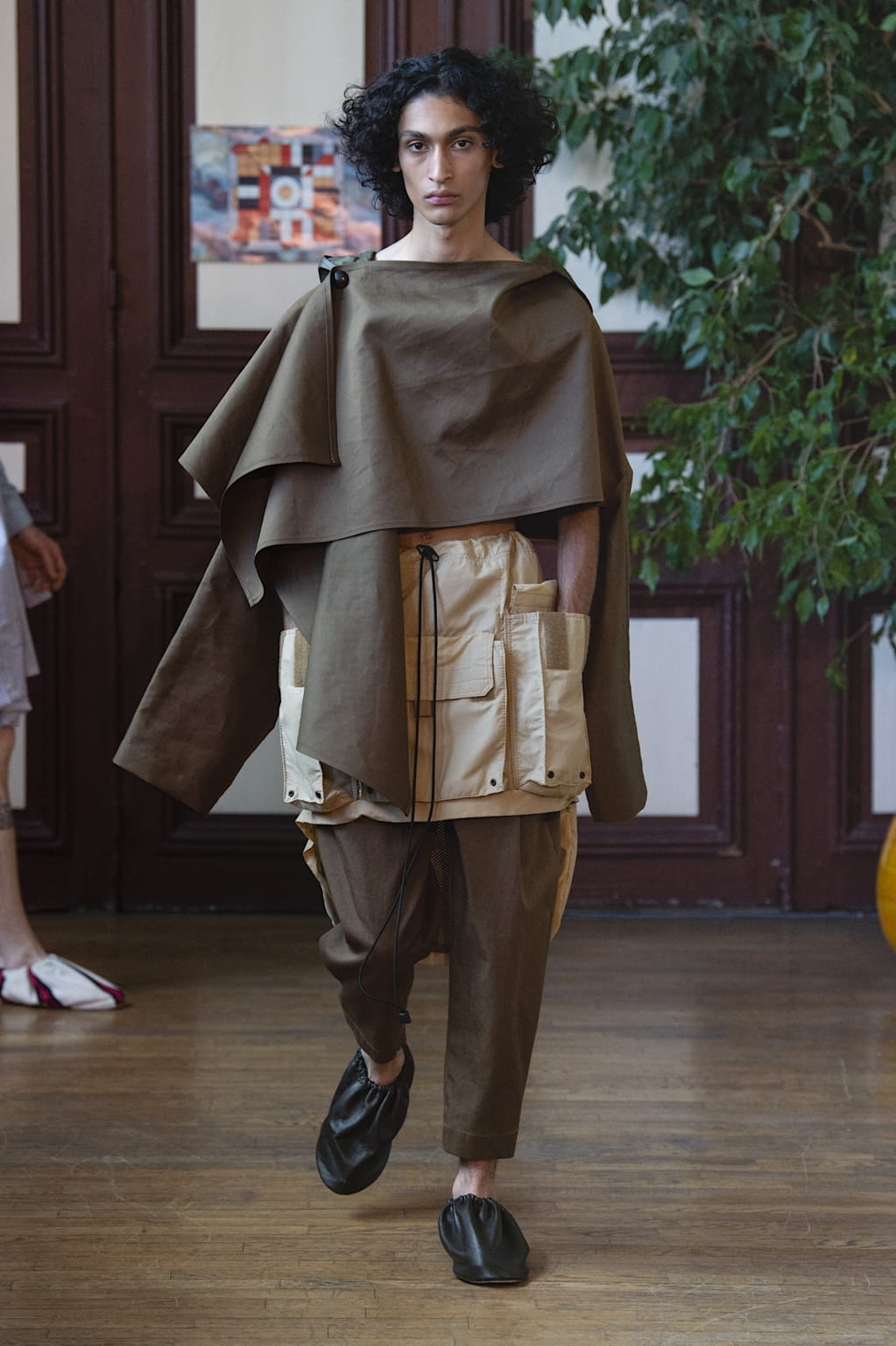 Fashion Week Paris Spring/Summer 2019 look 10 from the Hed Mayner collection menswear