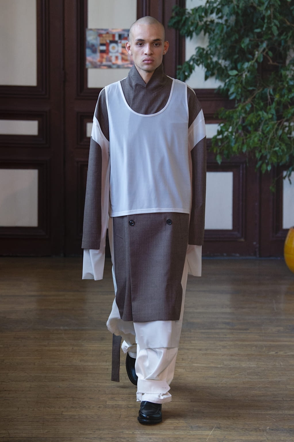 Fashion Week Paris Spring/Summer 2019 look 16 from the Hed Mayner collection menswear