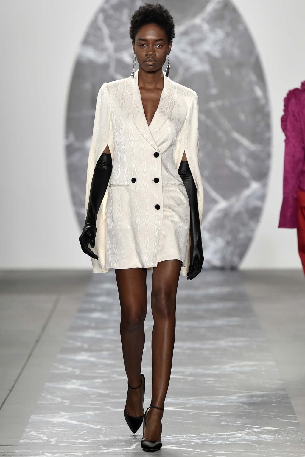 Fashion Week New York Fall/Winter 2018 look 14 from the Hellessy collection womenswear