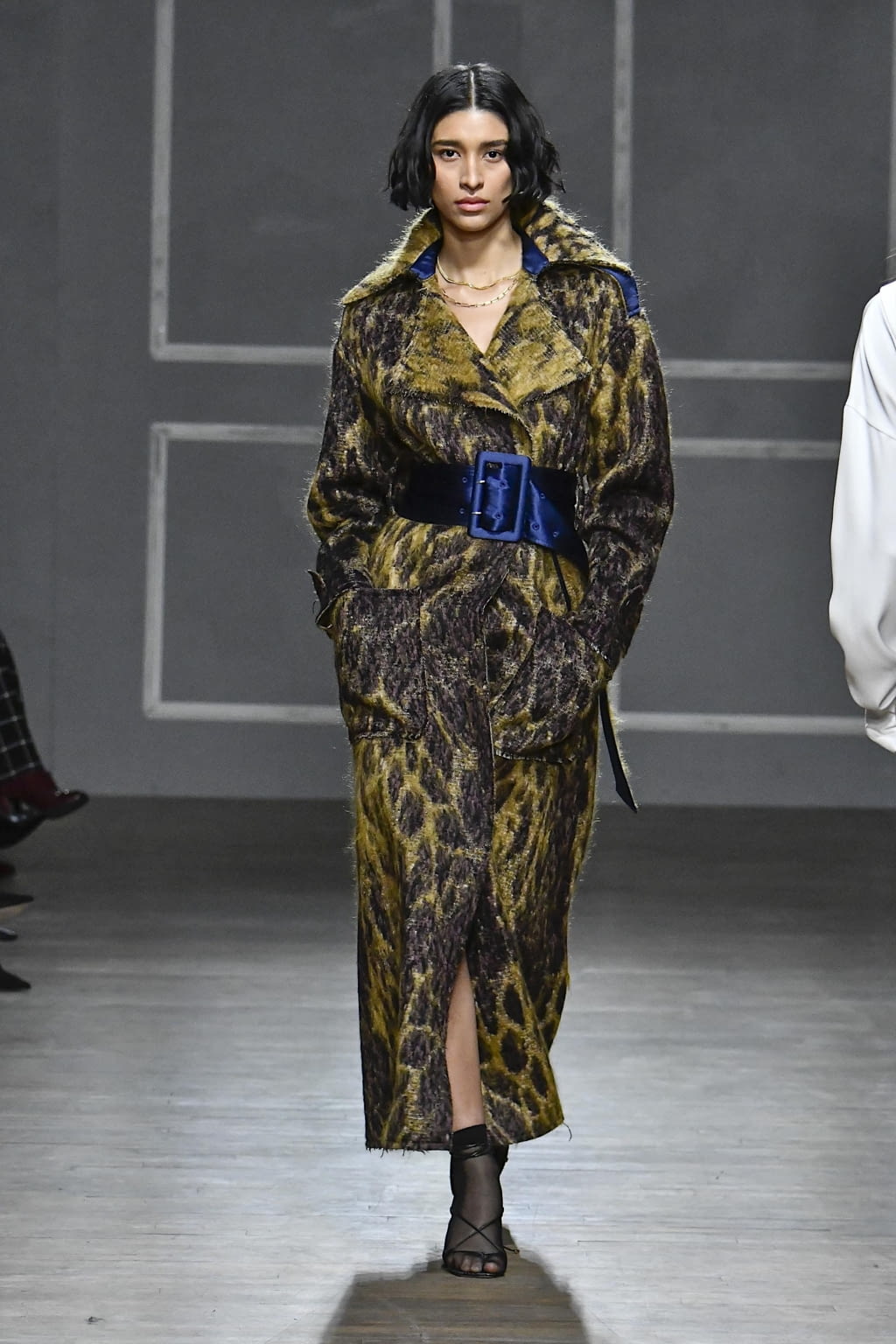 Fashion Week New York Fall/Winter 2020 look 12 from the Hellessy collection womenswear