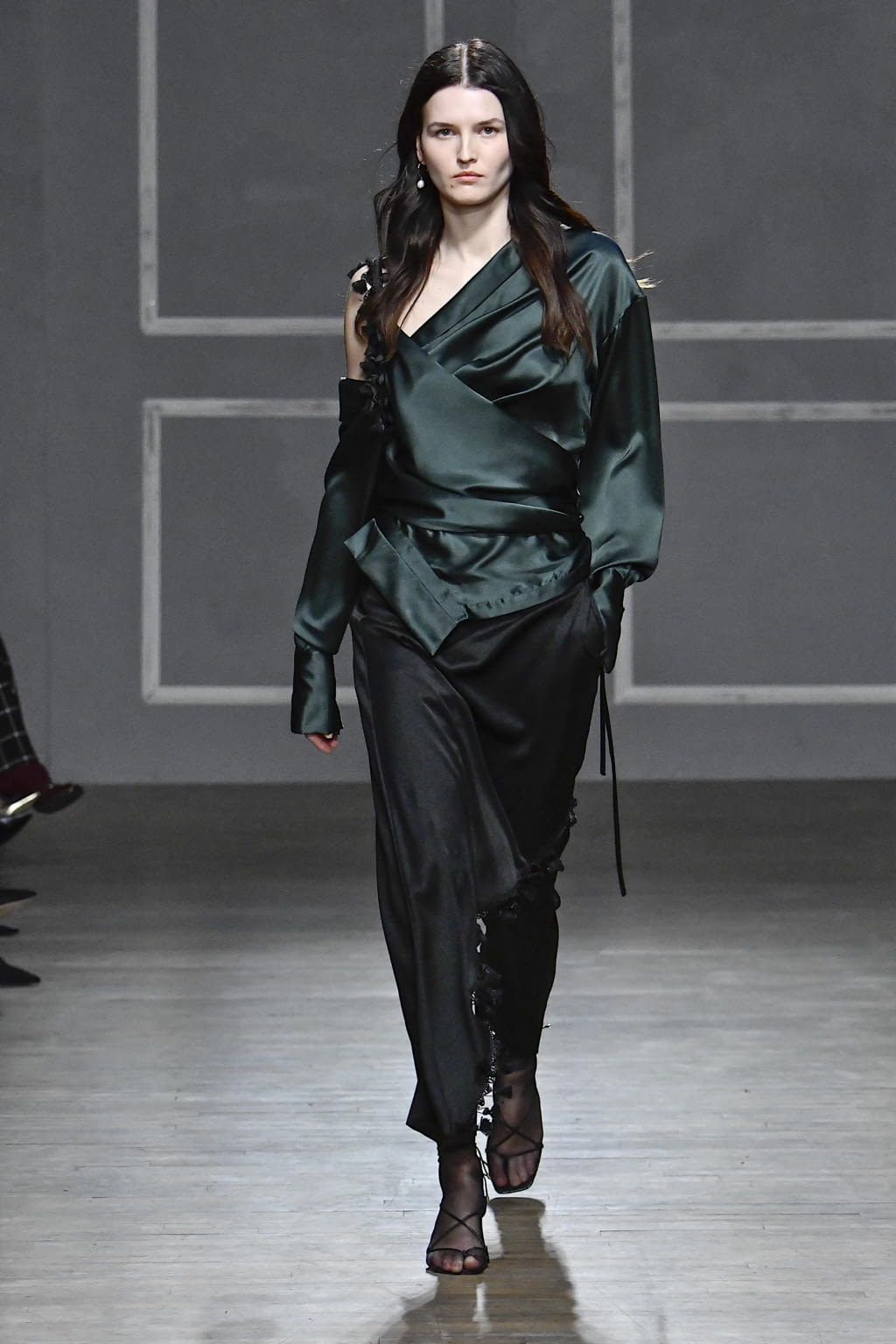 Fashion Week New York Fall/Winter 2020 look 25 de la collection Hellessy womenswear
