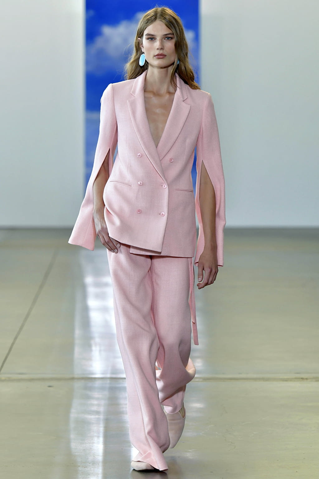 Fashion Week New York Spring/Summer 2018 look 1 from the Hellessy collection womenswear