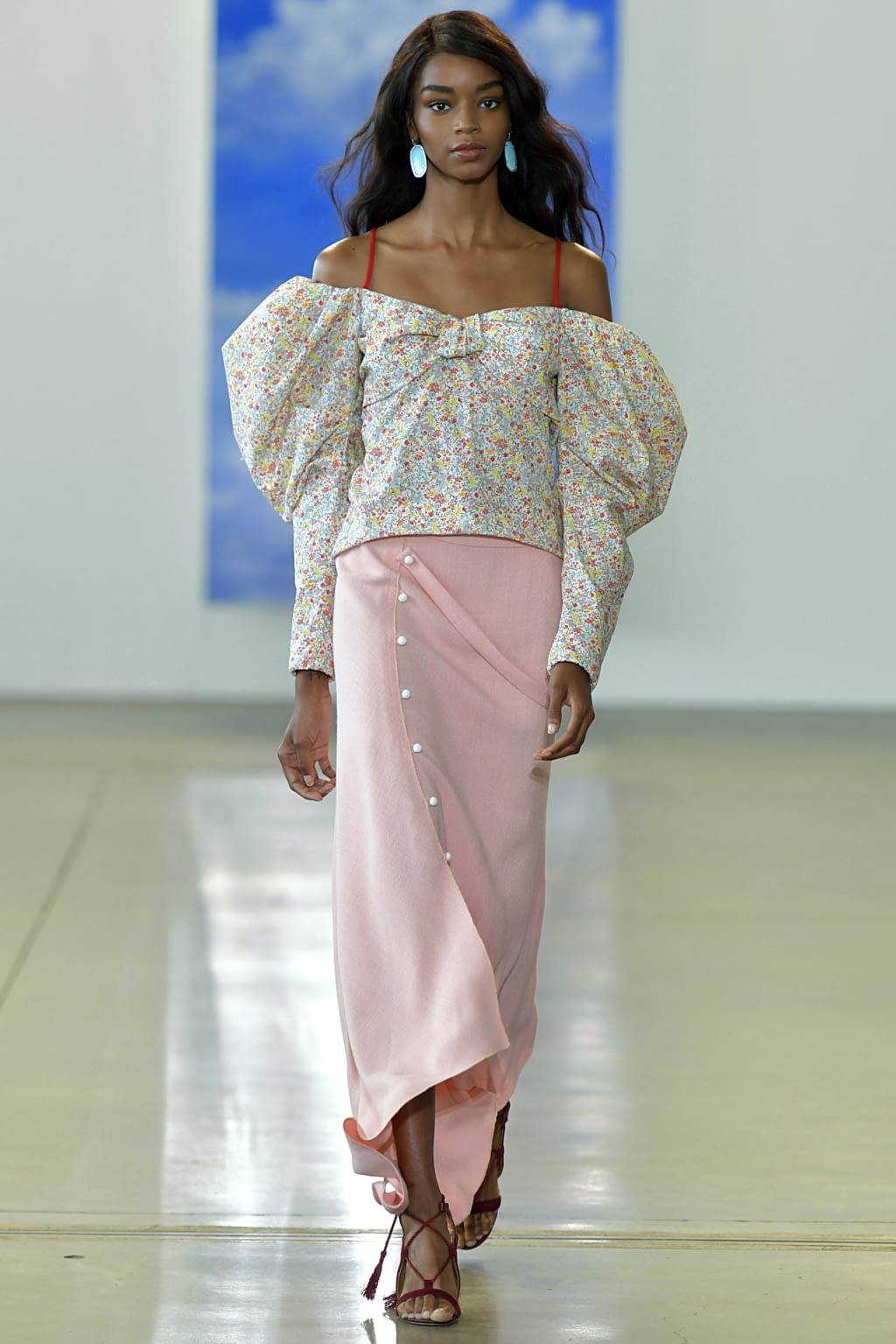 Fashion Week New York Spring/Summer 2018 look 3 from the Hellessy collection womenswear