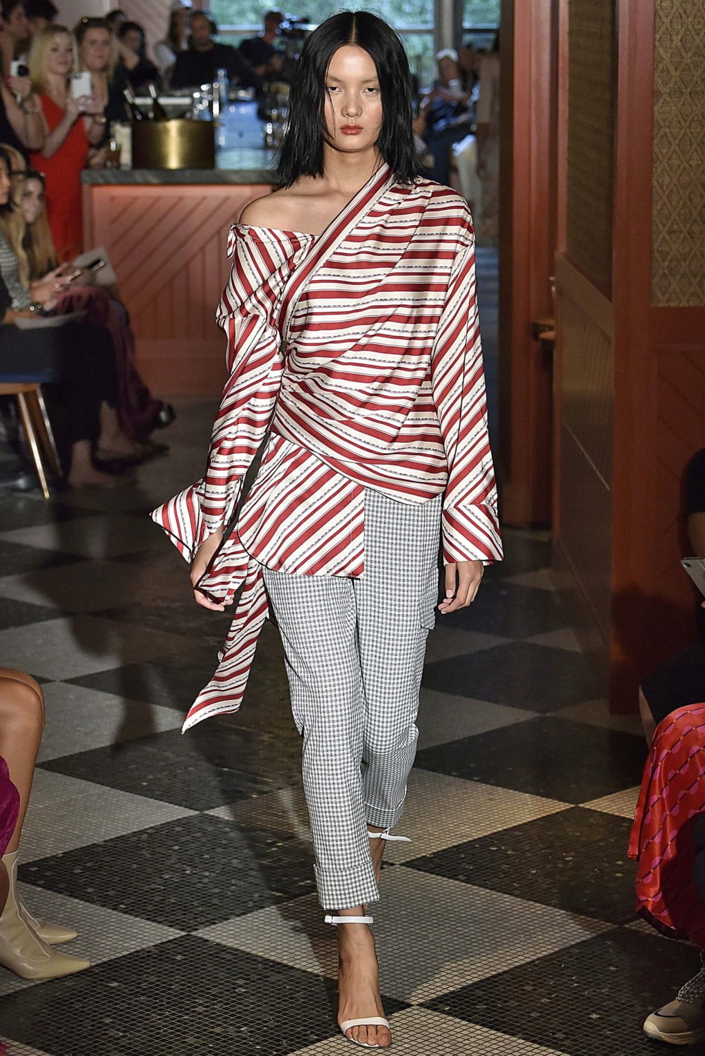 Fashion Week New York Spring/Summer 2019 look 19 de la collection Hellessy womenswear
