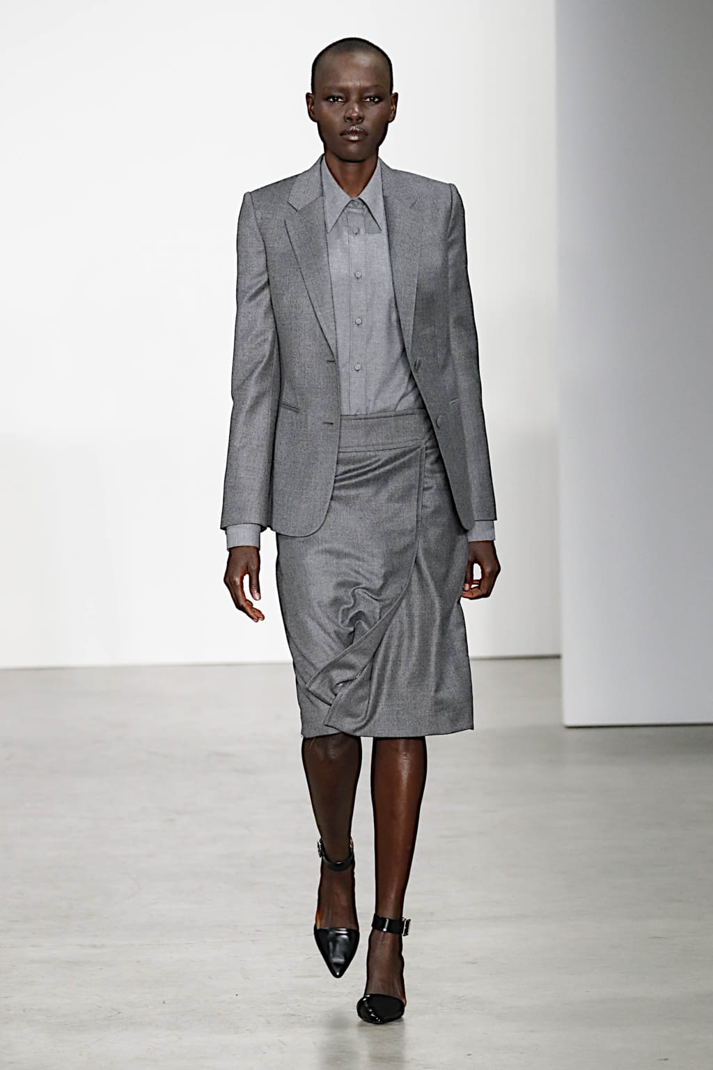 Fashion Week New York Fall/Winter 2019 look 3 from the Helmut Lang collection womenswear